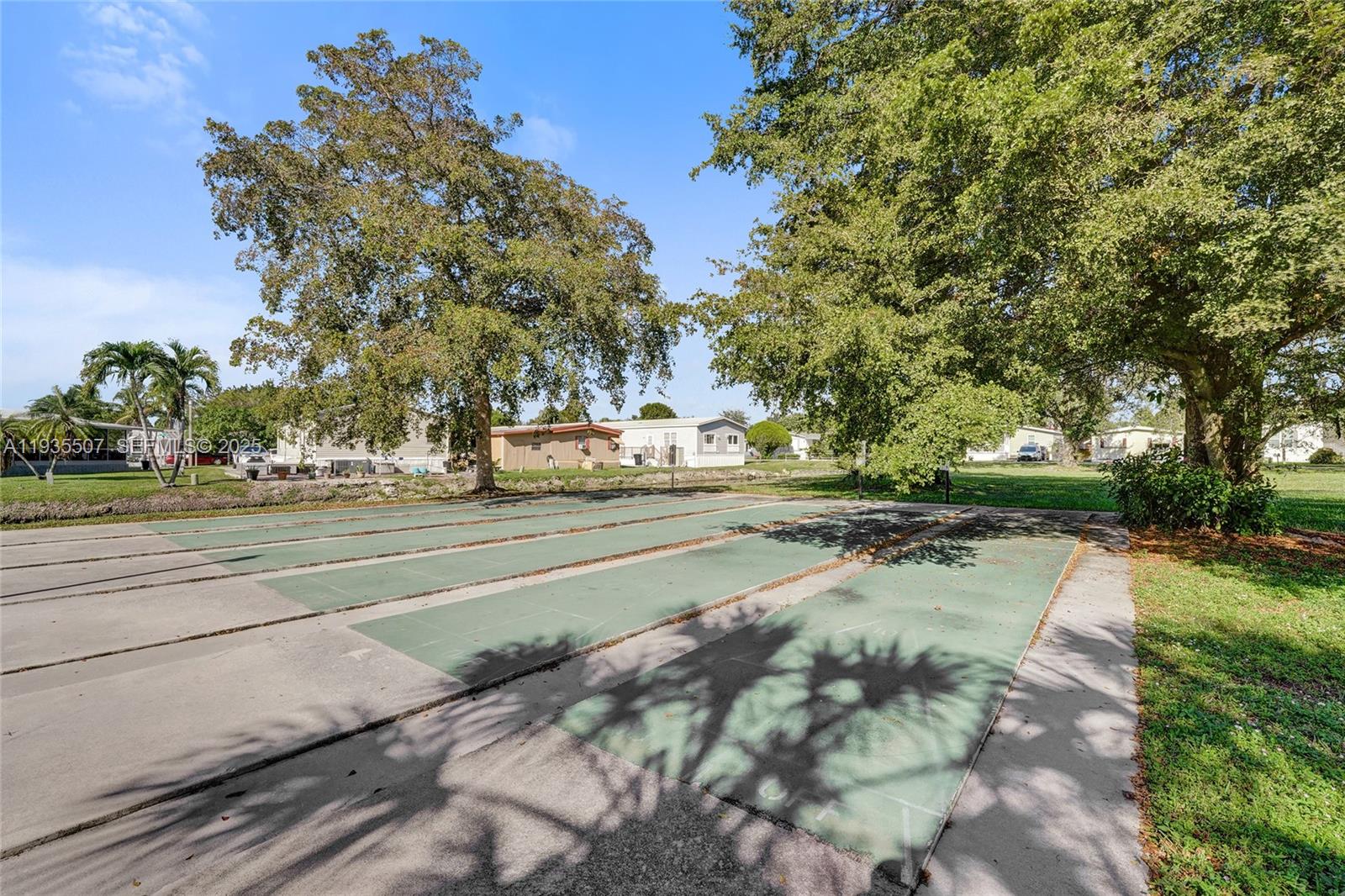 SUNSHINE CITY - Residential