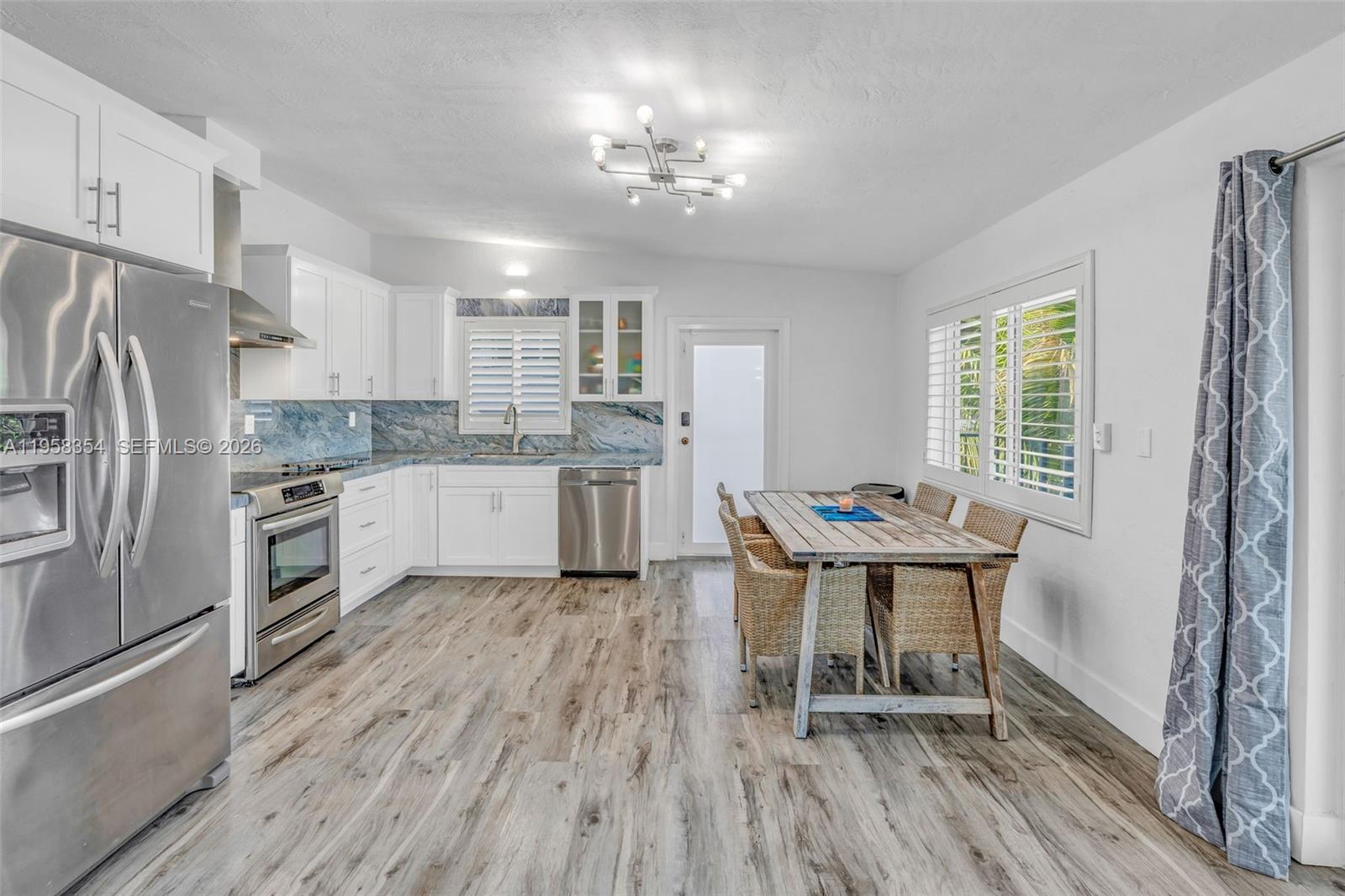 SUNSHINE ESTATES SEC #1 - Residential