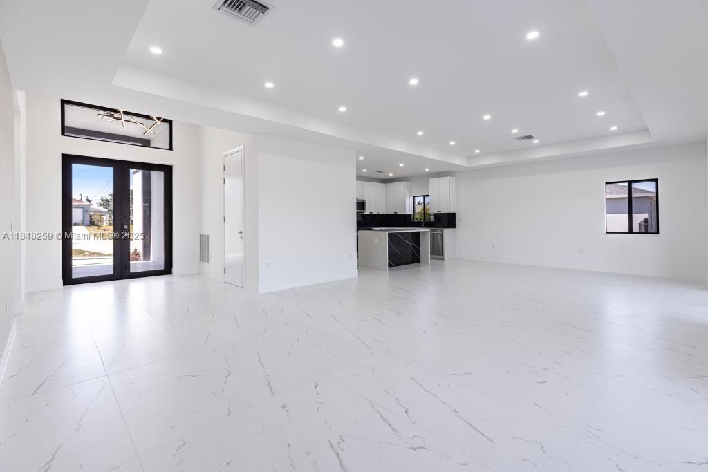 CAPE CORAL UNIT 48 BLK 364 - Residential