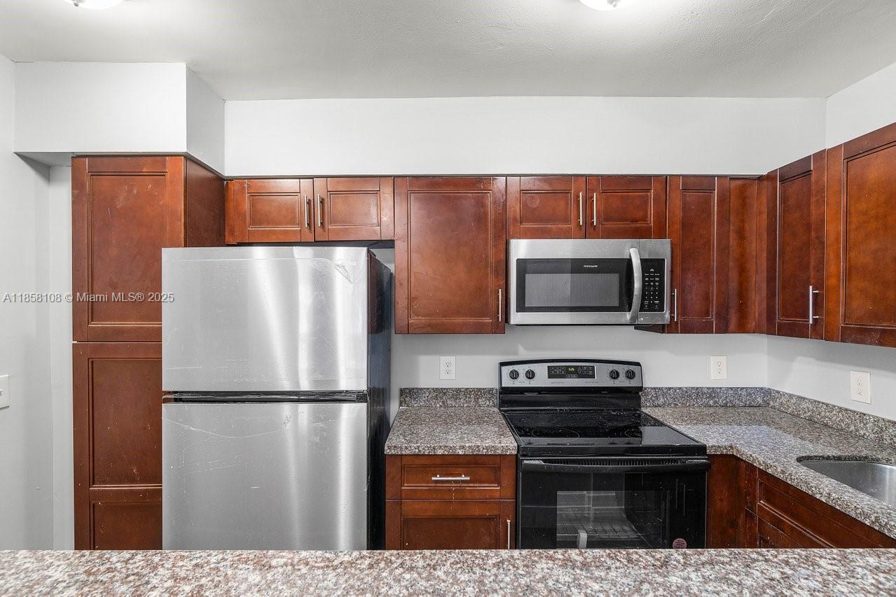 LAKE PARK ADD 3 - Residential Income