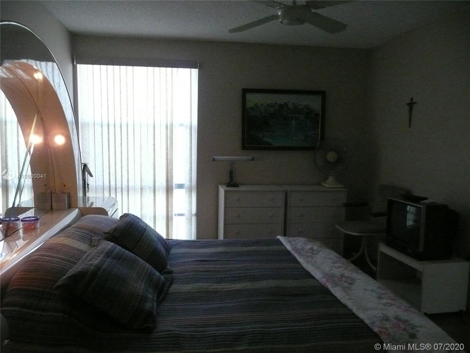 AVILA CONDO - Residential