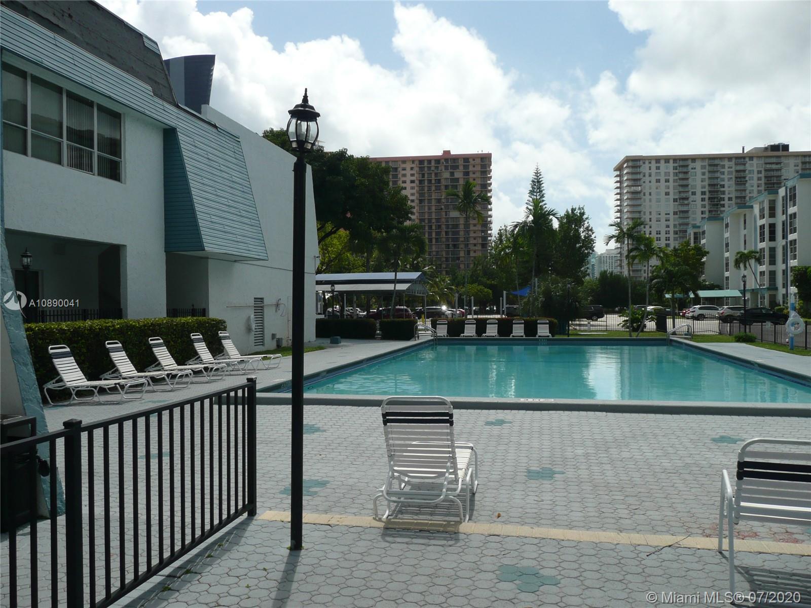 AVILA CONDO - Residential