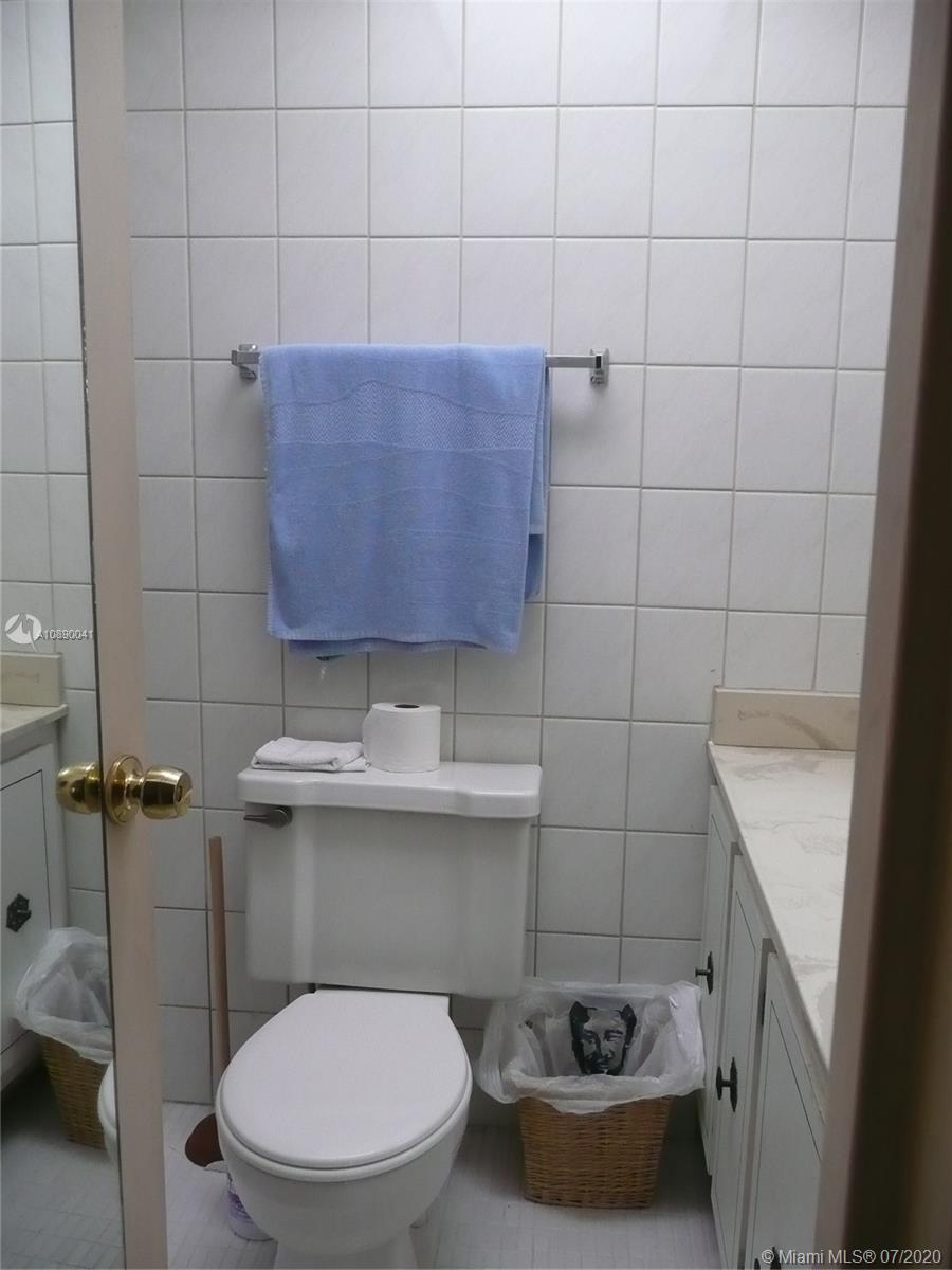 AVILA CONDO - Residential