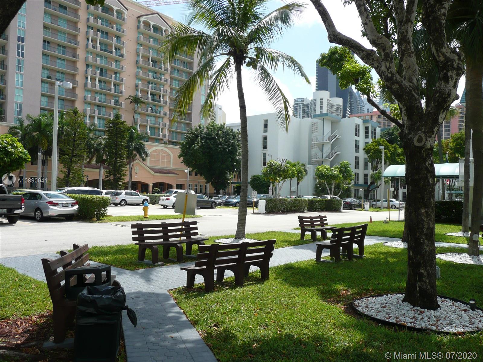 AVILA CONDO - Residential