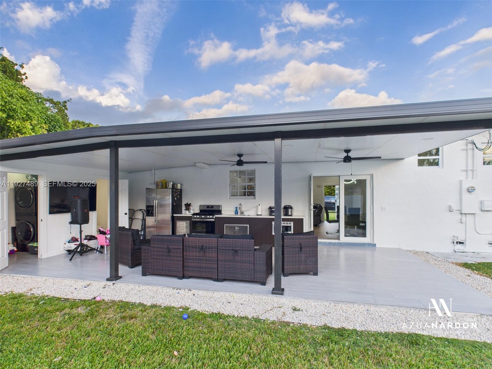 NARANJA PARK 2ND ADDN - Residential