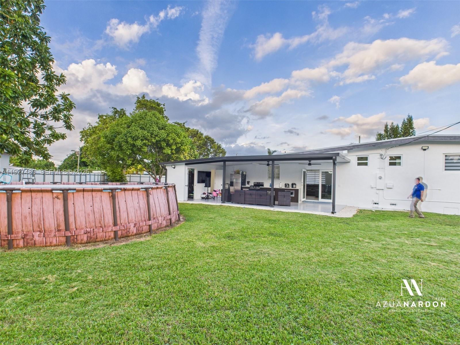 NARANJA PARK 2ND ADDN - Residential