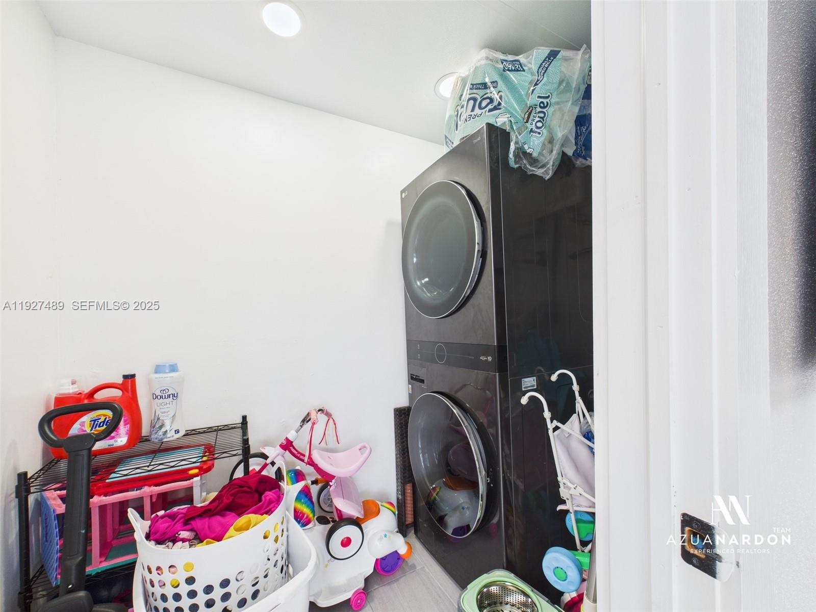 NARANJA PARK 2ND ADDN - Residential