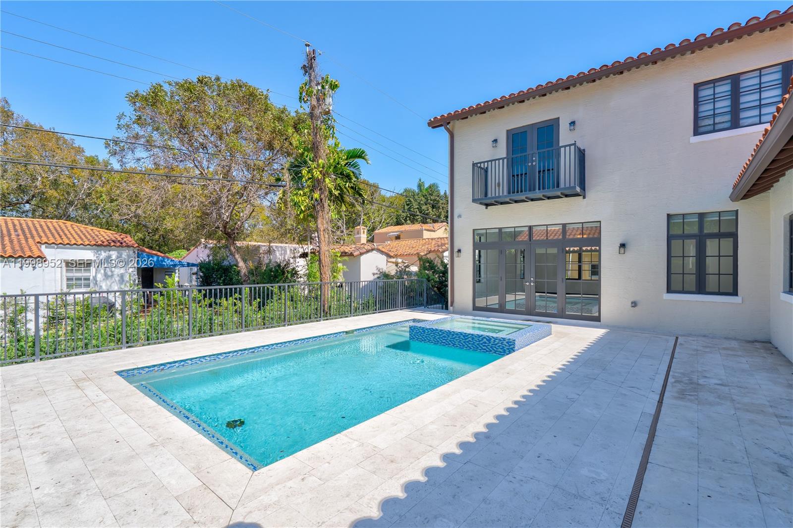 CORAL GABLES SEC B - Residential Lease