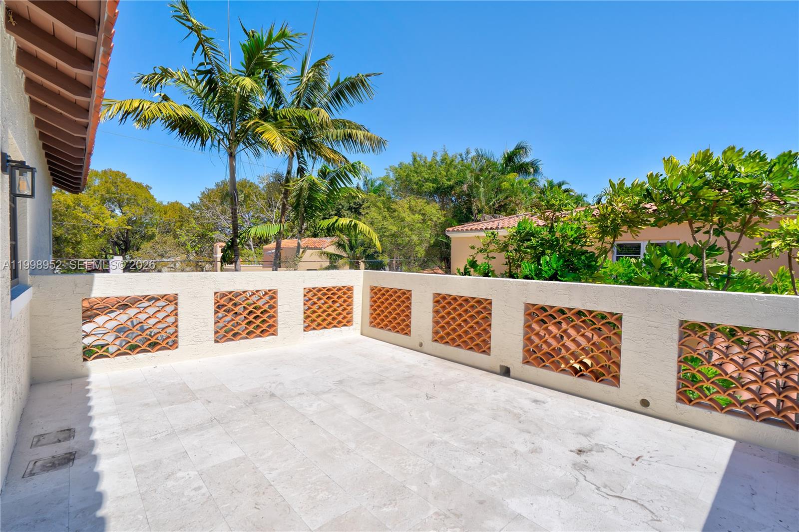 CORAL GABLES SEC B - Residential Lease