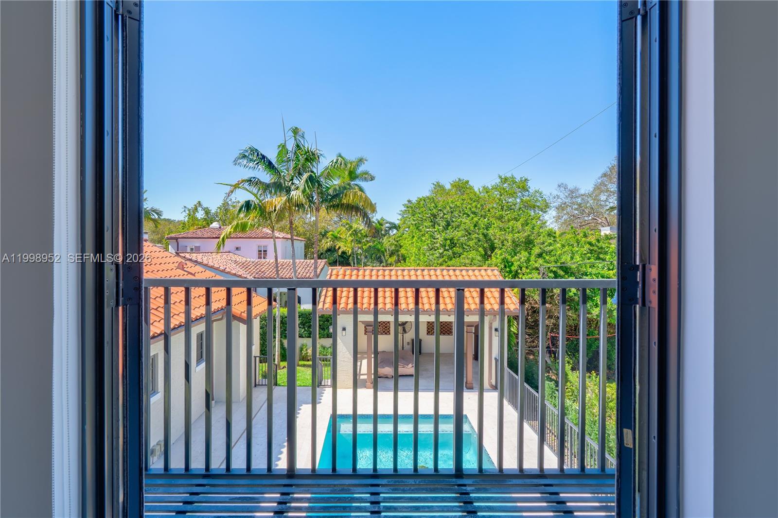 CORAL GABLES SEC B - Residential Lease