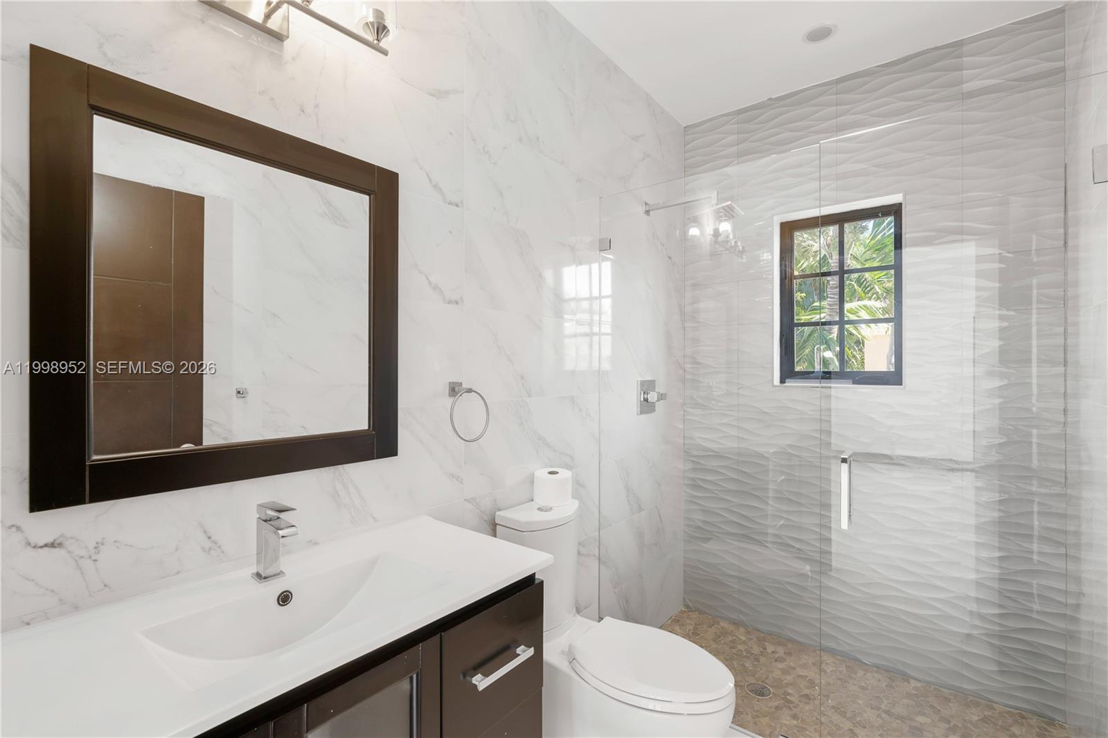 CORAL GABLES SEC B - Residential Lease