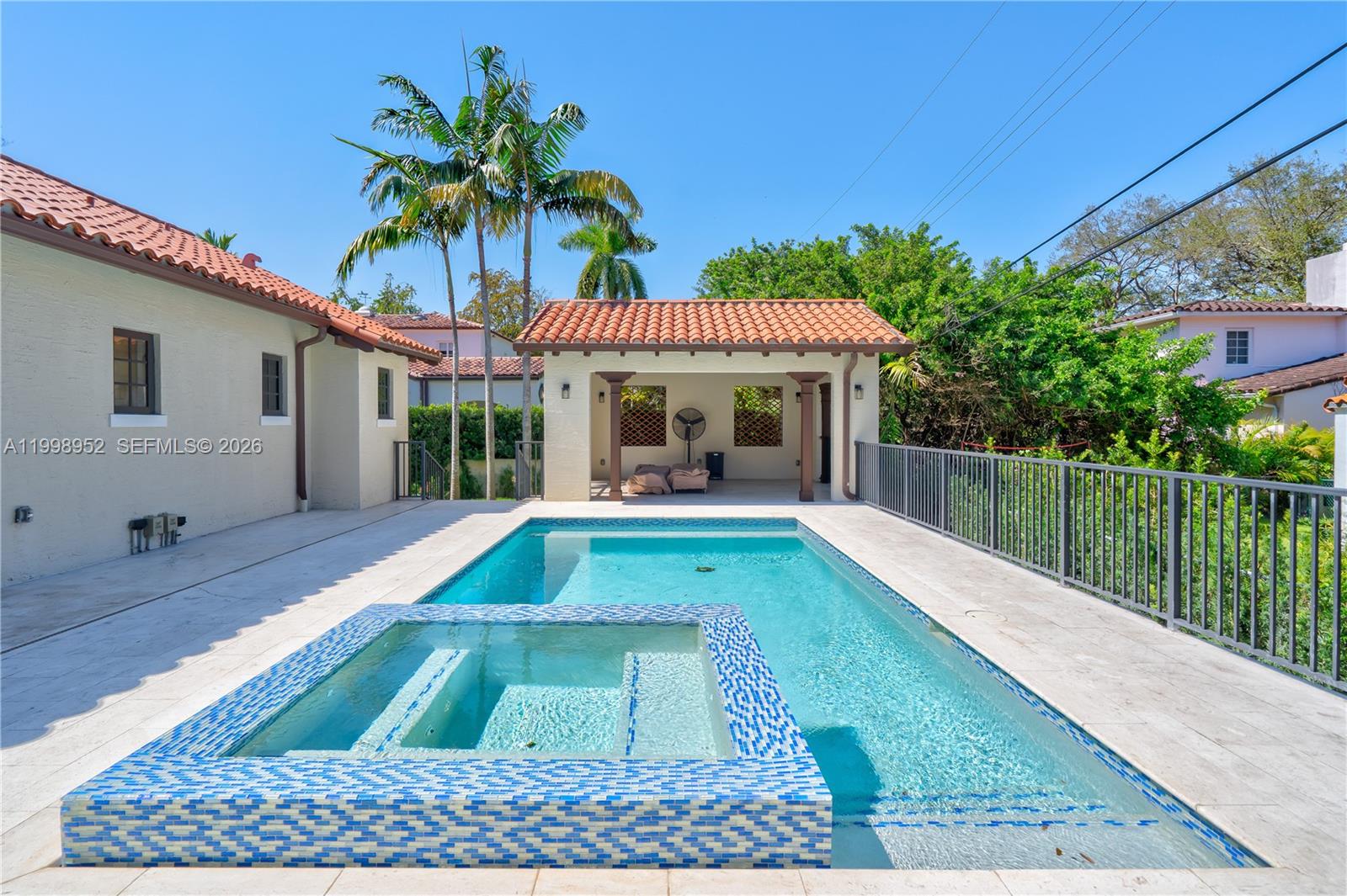 CORAL GABLES SEC B - Residential Lease