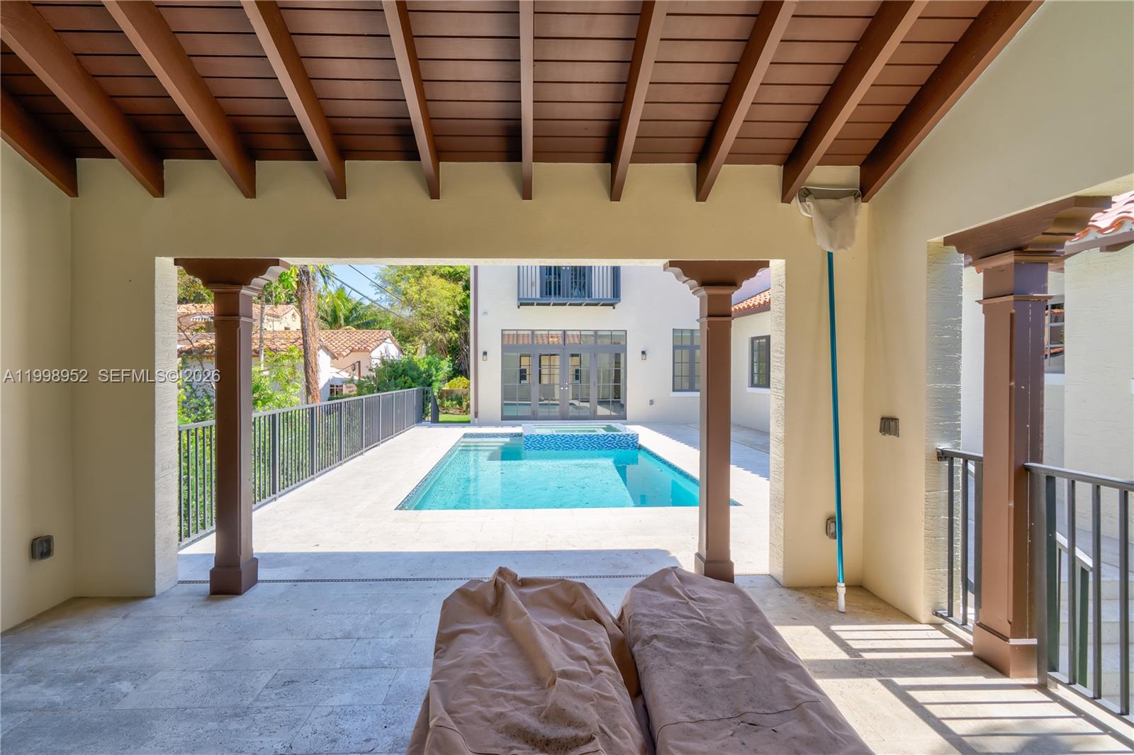 CORAL GABLES SEC B - Residential Lease