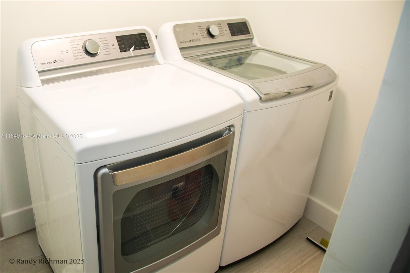 CHARTER CLUB CONDO - Residential Lease