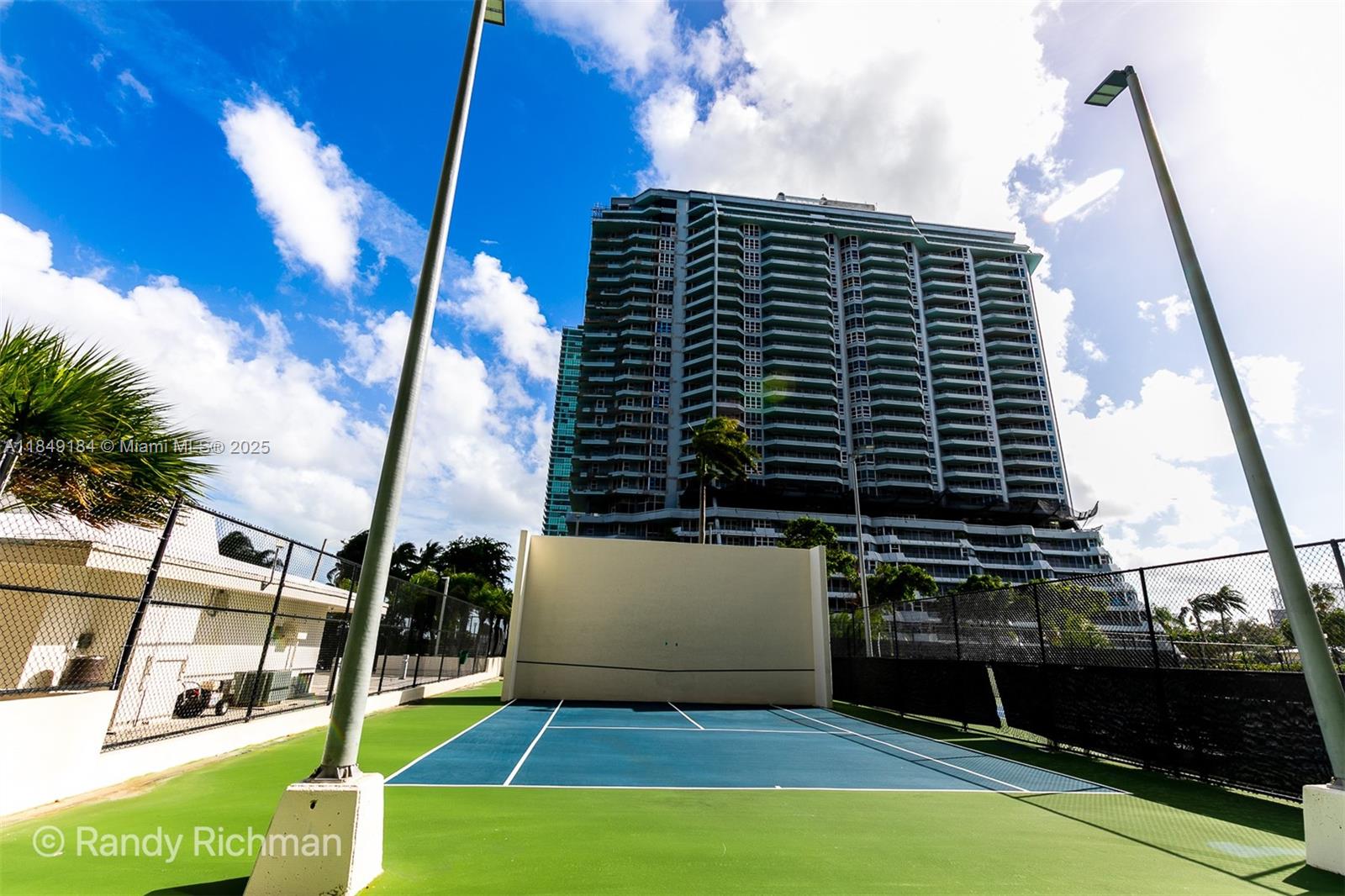CHARTER CLUB CONDO - Residential Lease