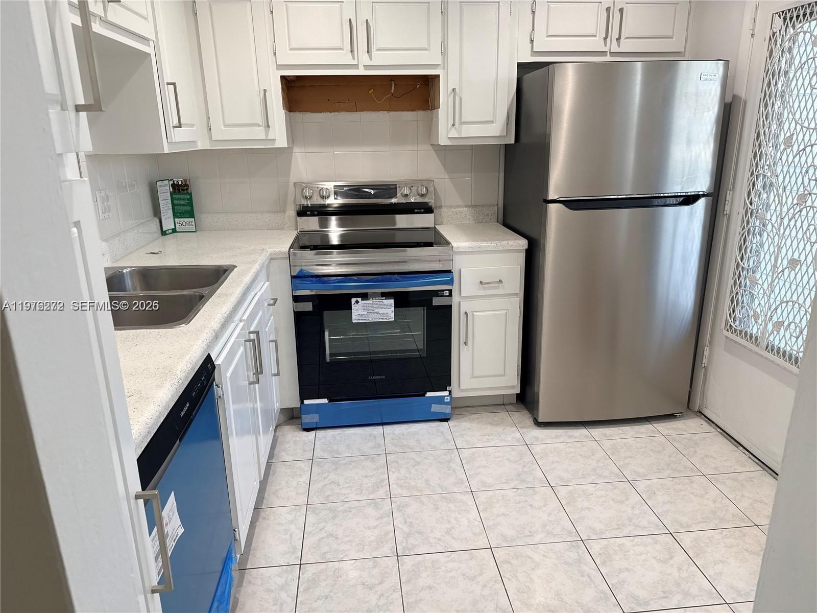 MEADOWBROOK TOWERS CONDO - Residential