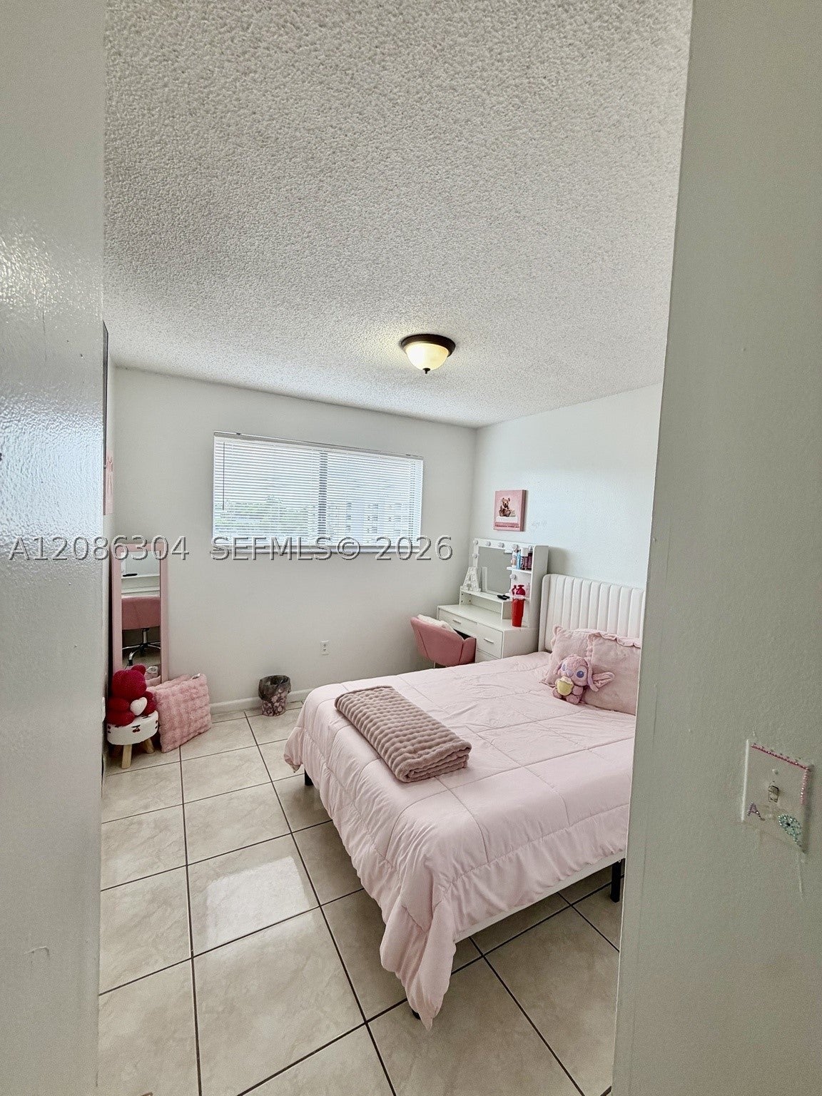 8095 NW 8th St 402