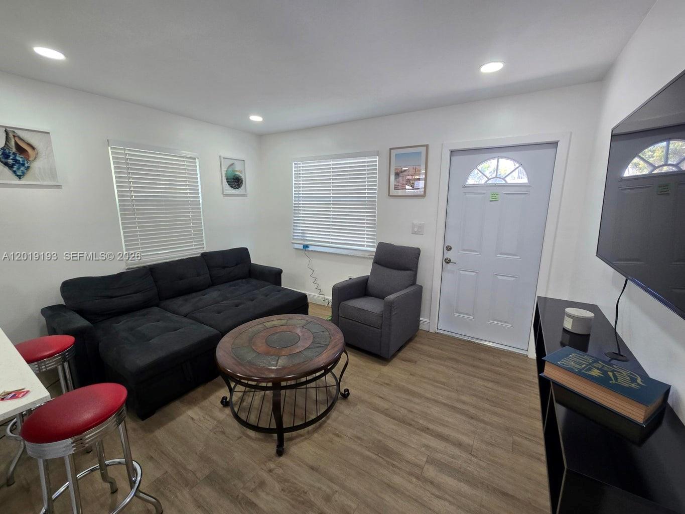KEY LARGO PARK AMD - Residential