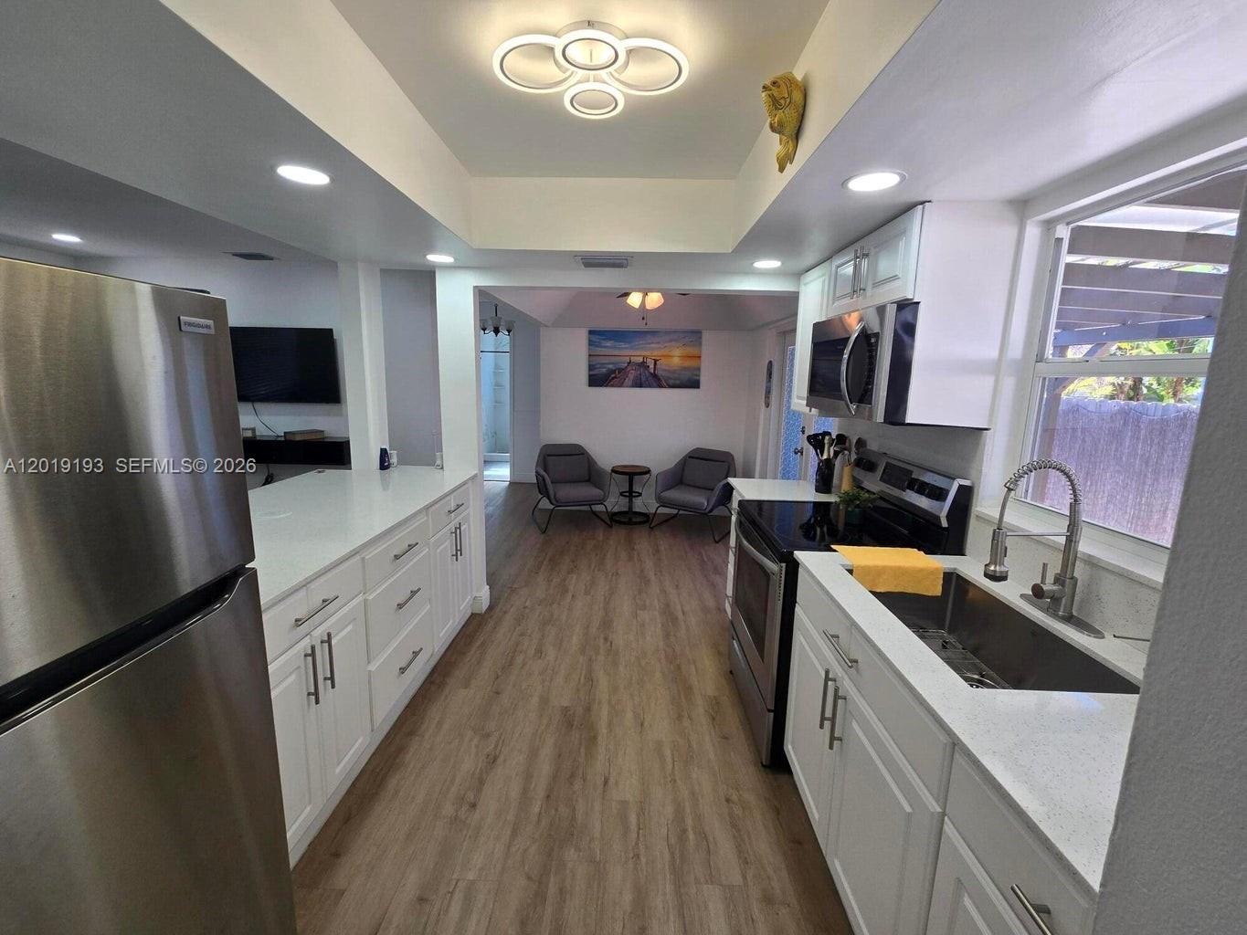 KEY LARGO PARK AMD - Residential