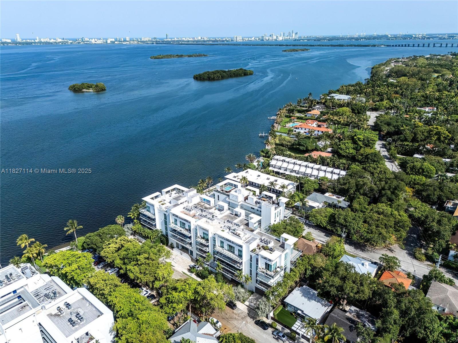 IOS ON THE BAY CONDO - Residential