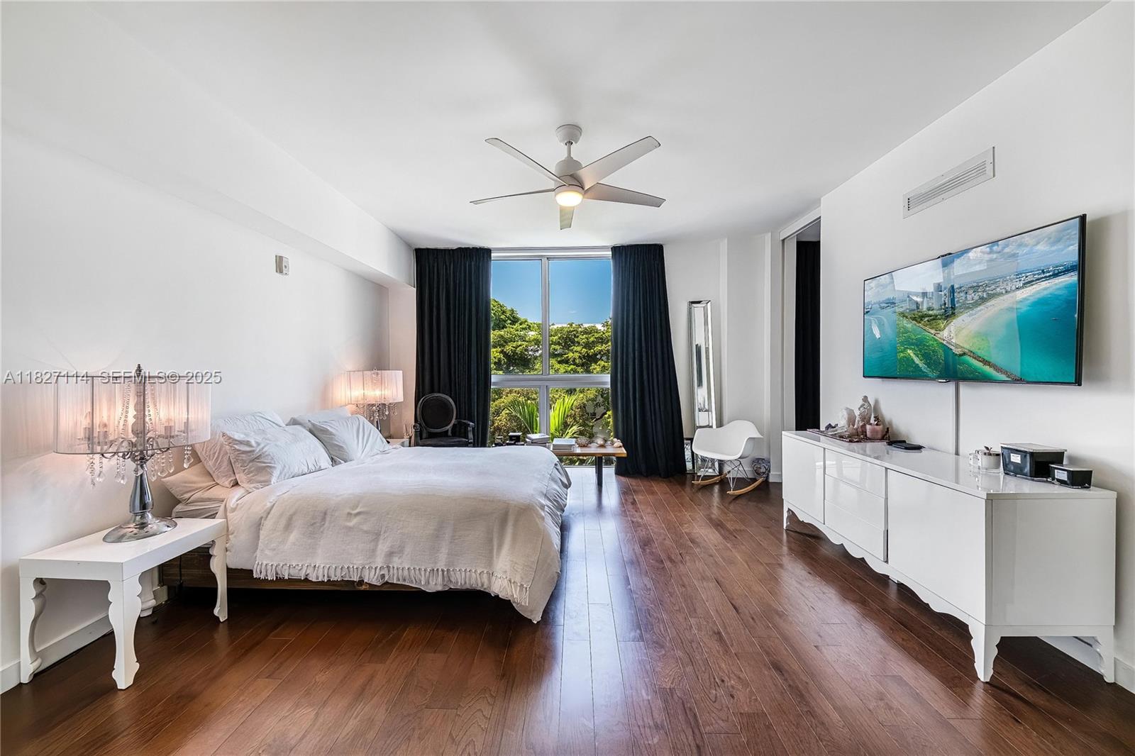 IOS ON THE BAY CONDO - Residential