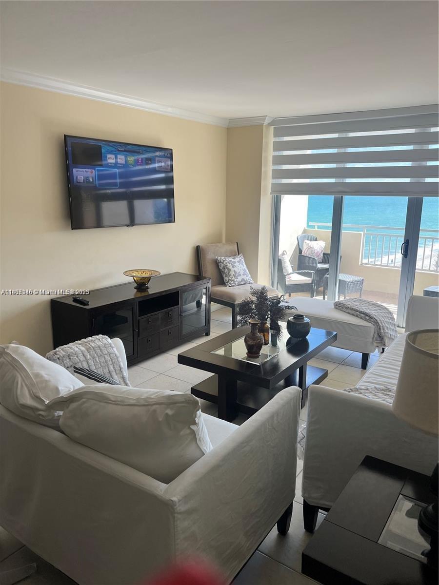 3180 S Ocean Dr 709, Hallandale Beach, Broward County, Florida - 2 Bedrooms  
2 Bathrooms - 