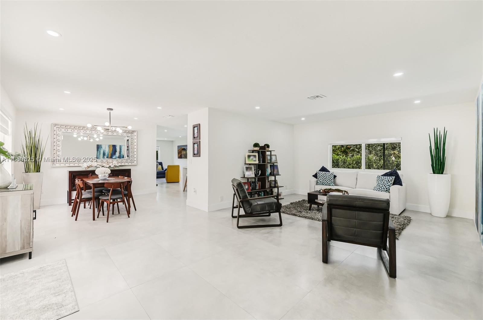 MALBROOK - Residential Lease