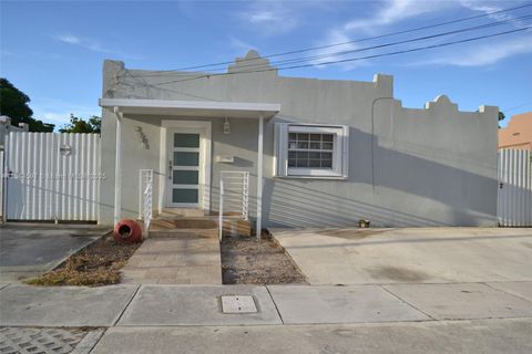 3501 NW 14th Ter Miami FL 33125