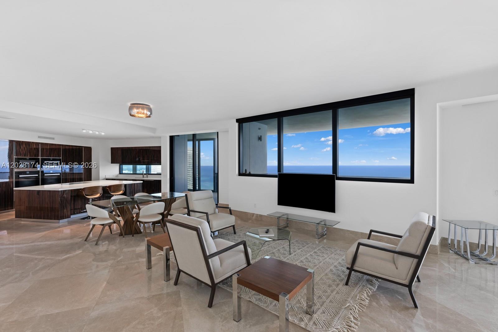 18555 Collins Ave 5105