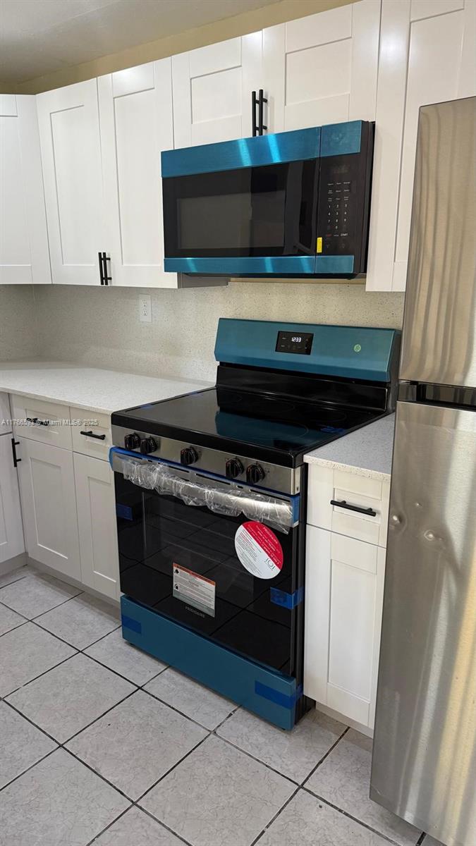 Property for Sale at Address Not Disclosed, Hialeah, Miami-Dade County, Florida - Bedrooms: 3 
Bathrooms: 2  - $314,900