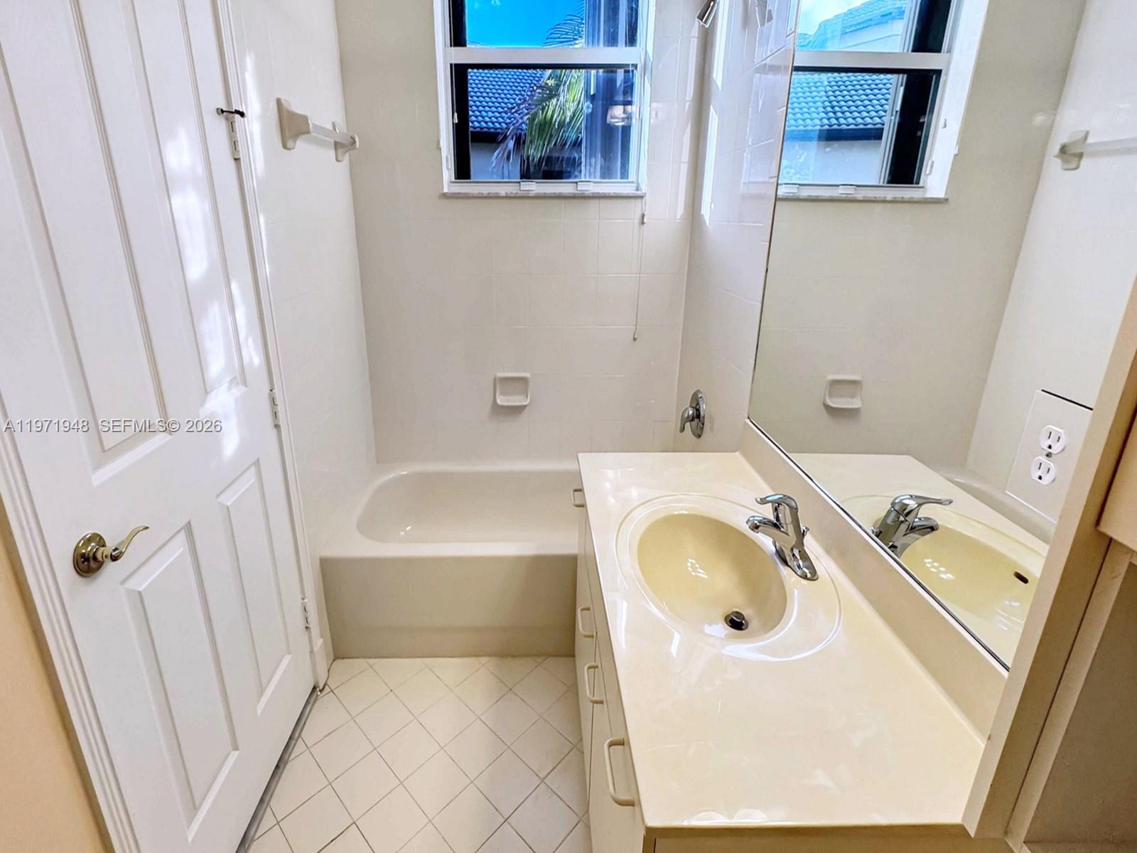 RIVIERA ISLES - Residential Lease