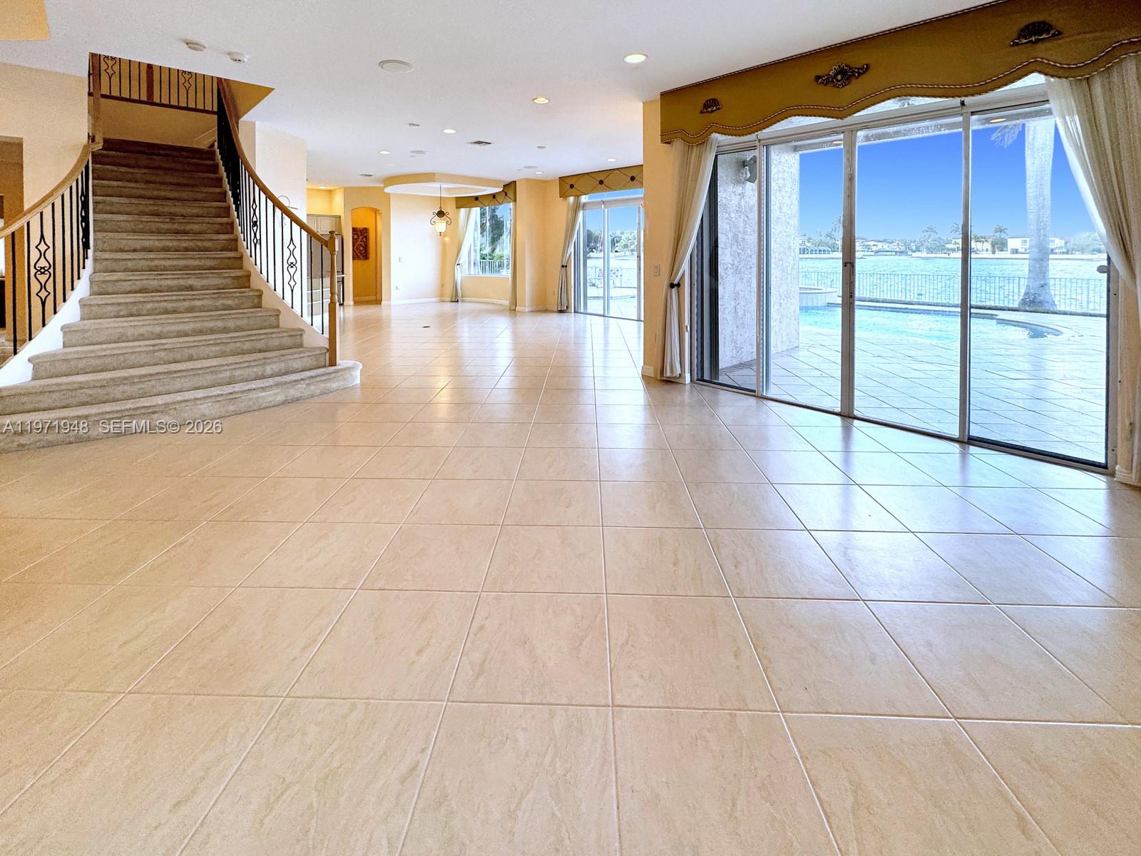 RIVIERA ISLES - Residential Lease