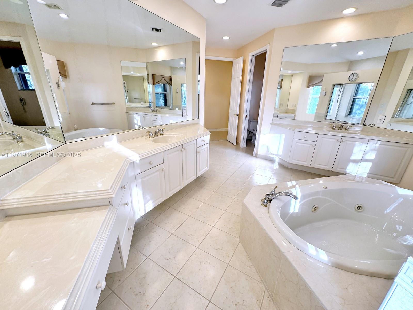 RIVIERA ISLES - Residential Lease