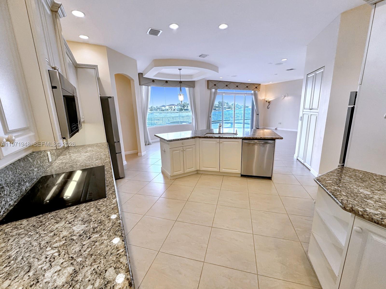 RIVIERA ISLES - Residential Lease