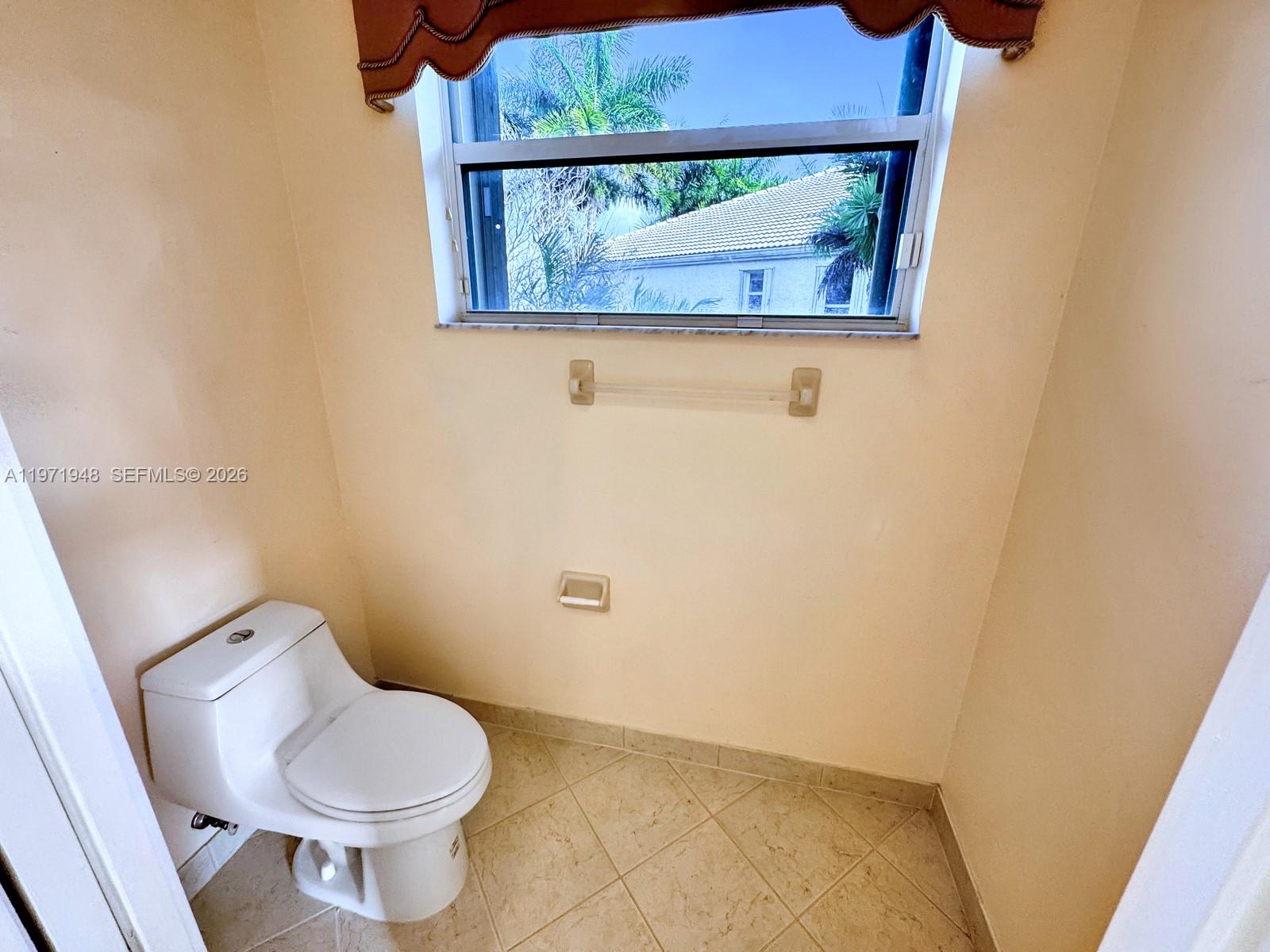 RIVIERA ISLES - Residential Lease