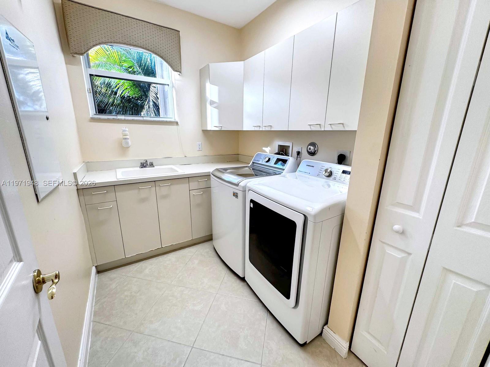 RIVIERA ISLES - Residential Lease