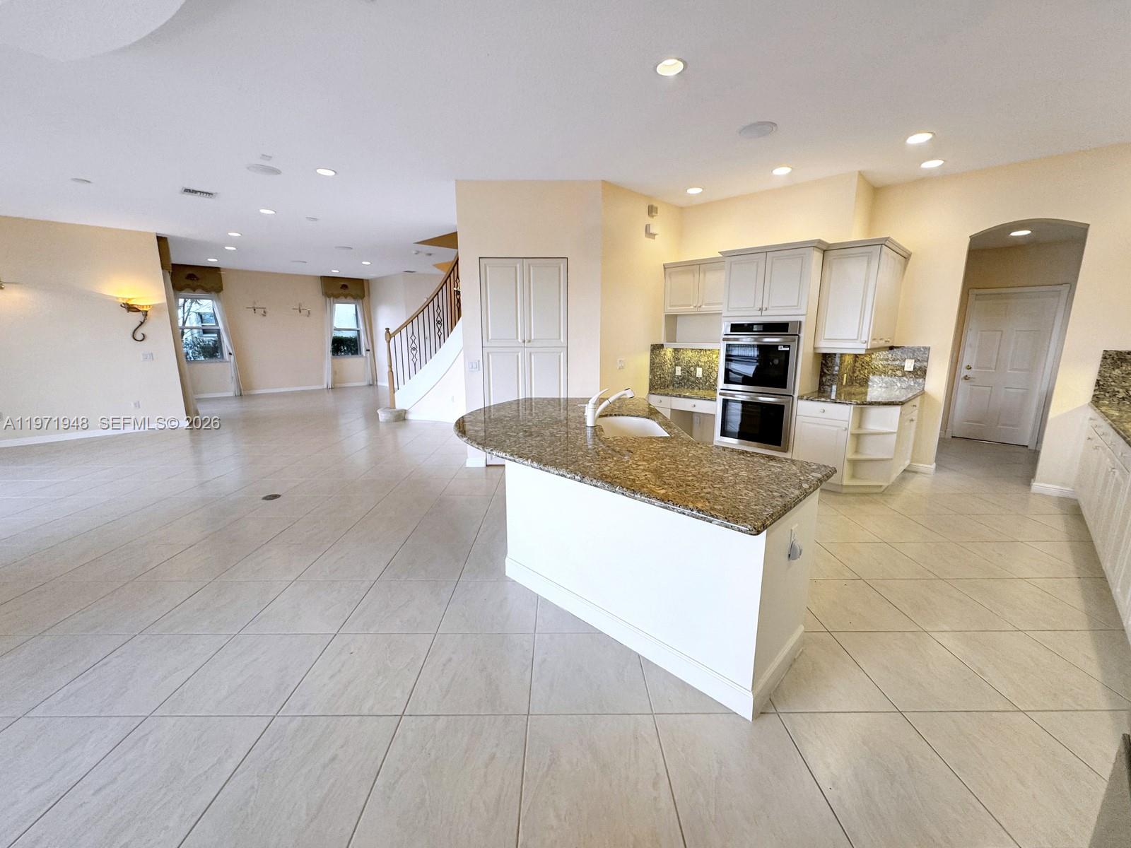 RIVIERA ISLES - Residential Lease