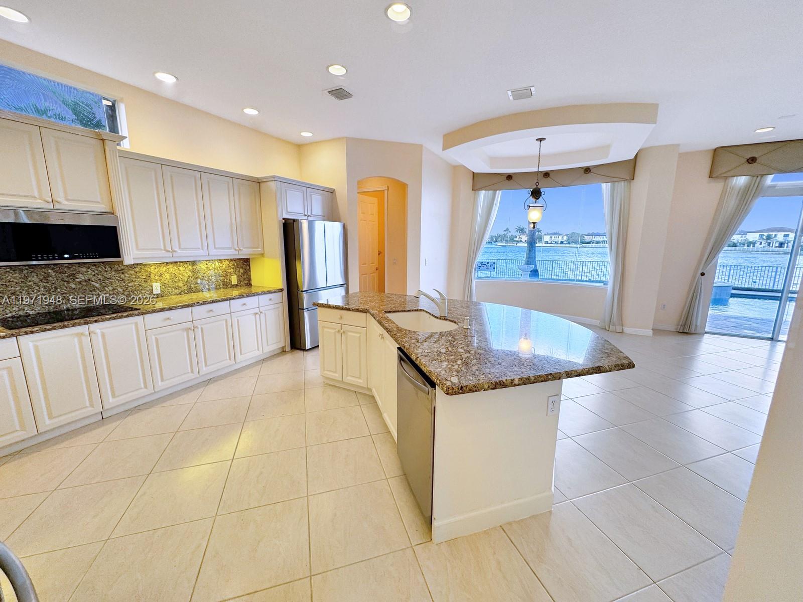 RIVIERA ISLES - Residential Lease