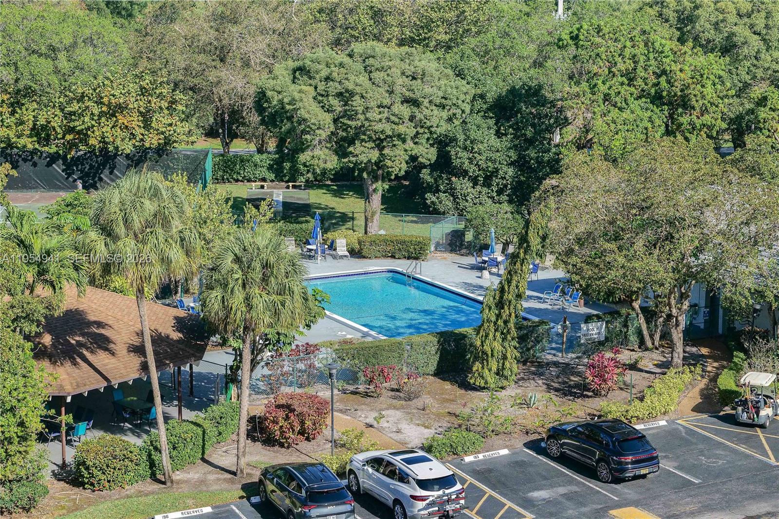 GREENS OF INVERRARY PHASE - Residential