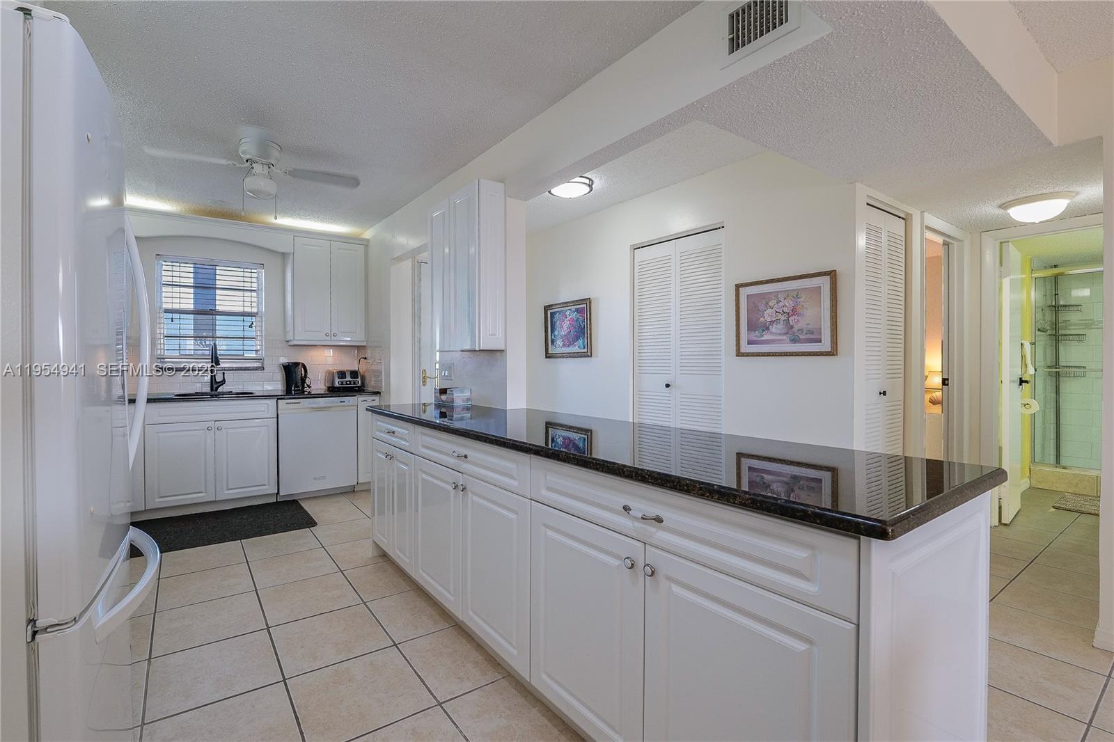 GREENS OF INVERRARY PHASE - Residential