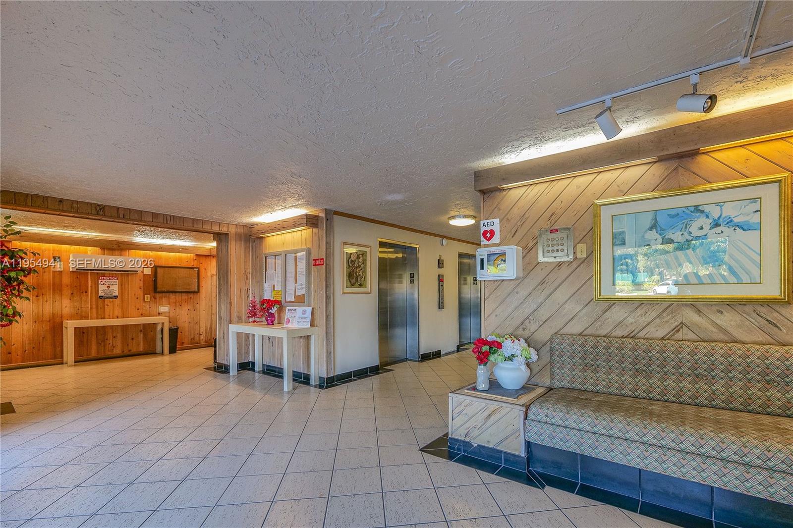 GREENS OF INVERRARY PHASE - Residential