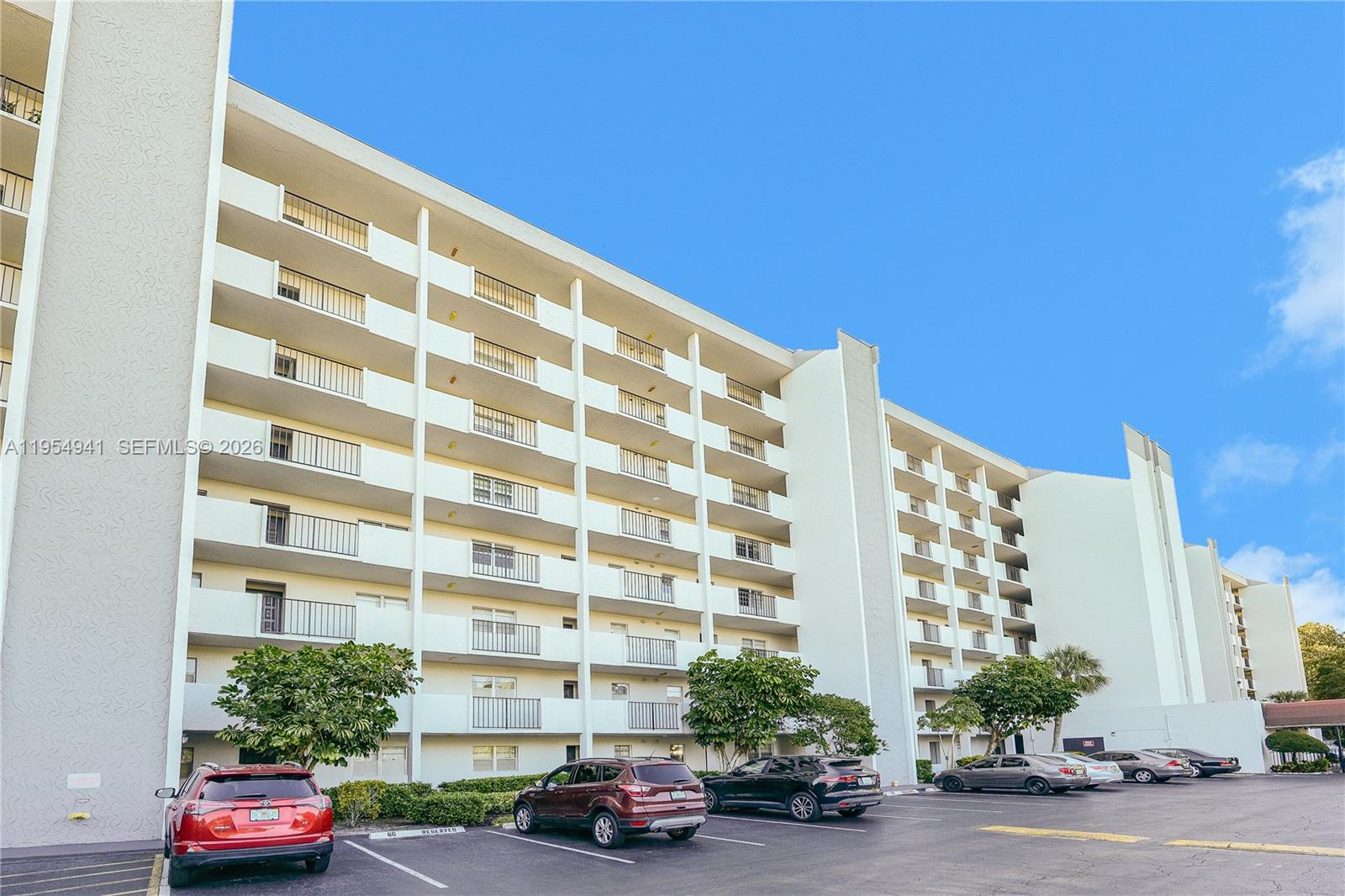 GREENS OF INVERRARY PHASE - Residential