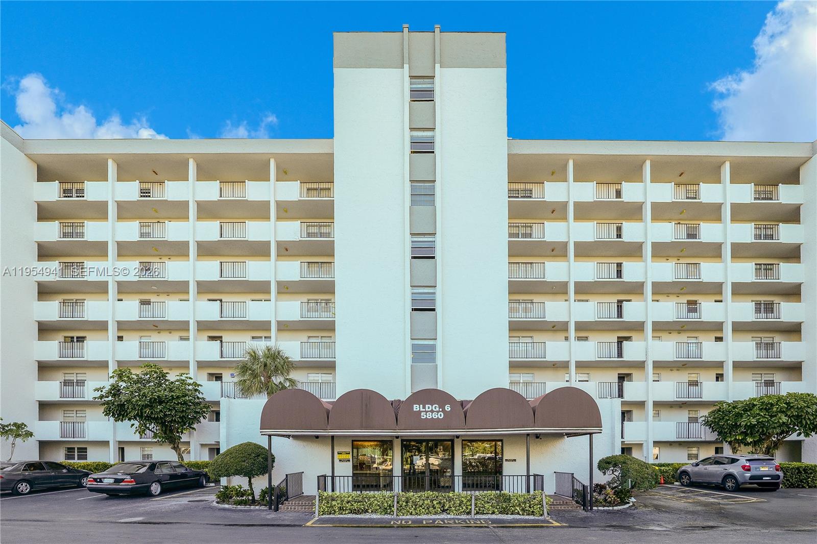 GREENS OF INVERRARY PHASE - Residential