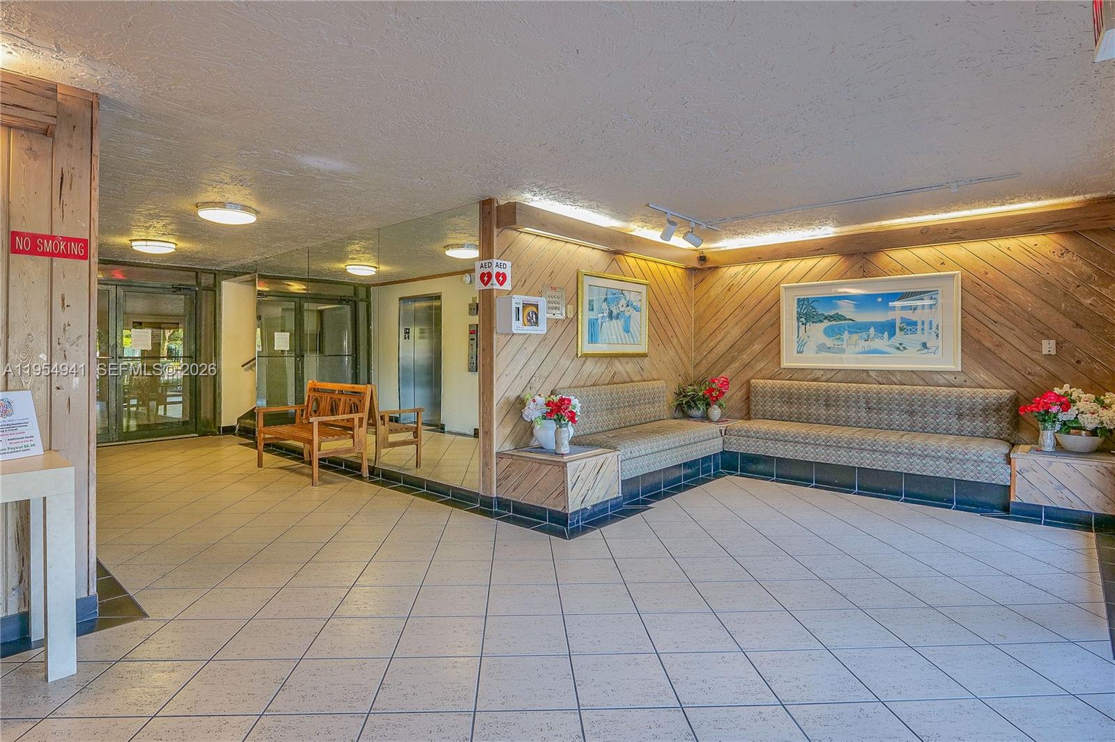 GREENS OF INVERRARY PHASE - Residential