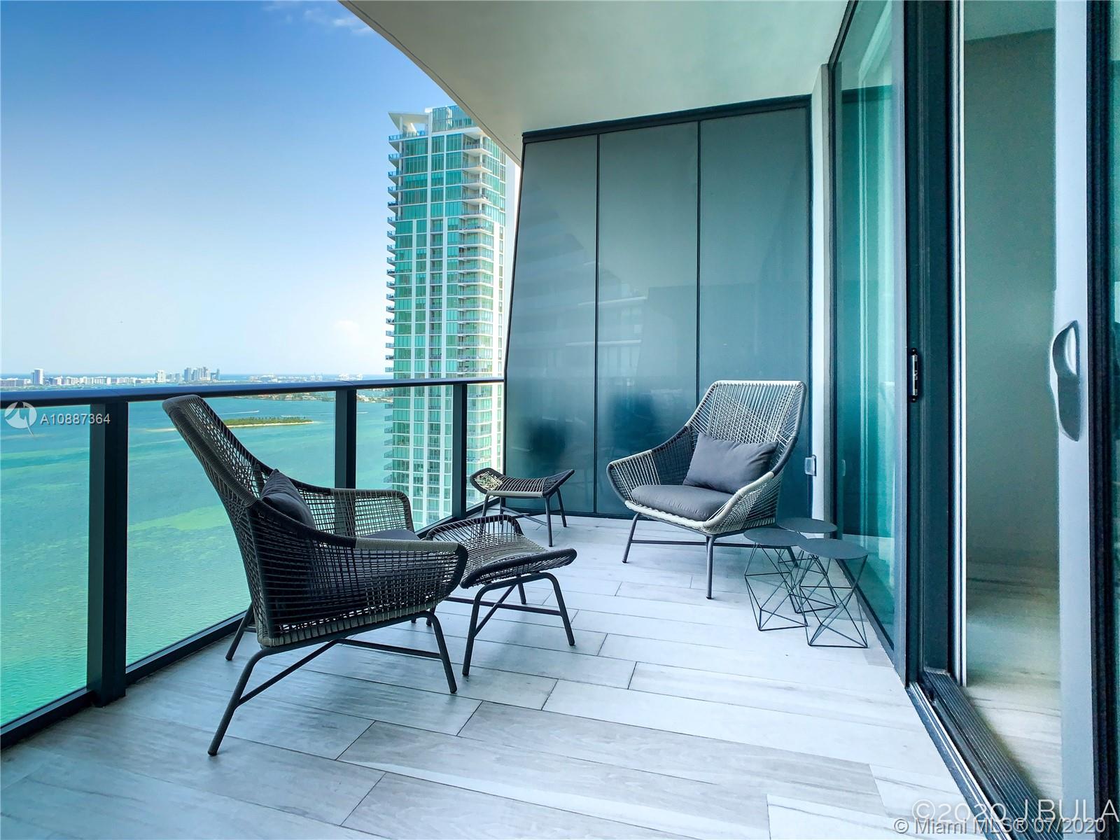 GRAN PARAISO CONDO - Residential