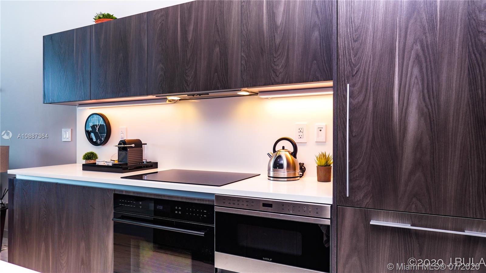 GRAN PARAISO CONDO - Residential