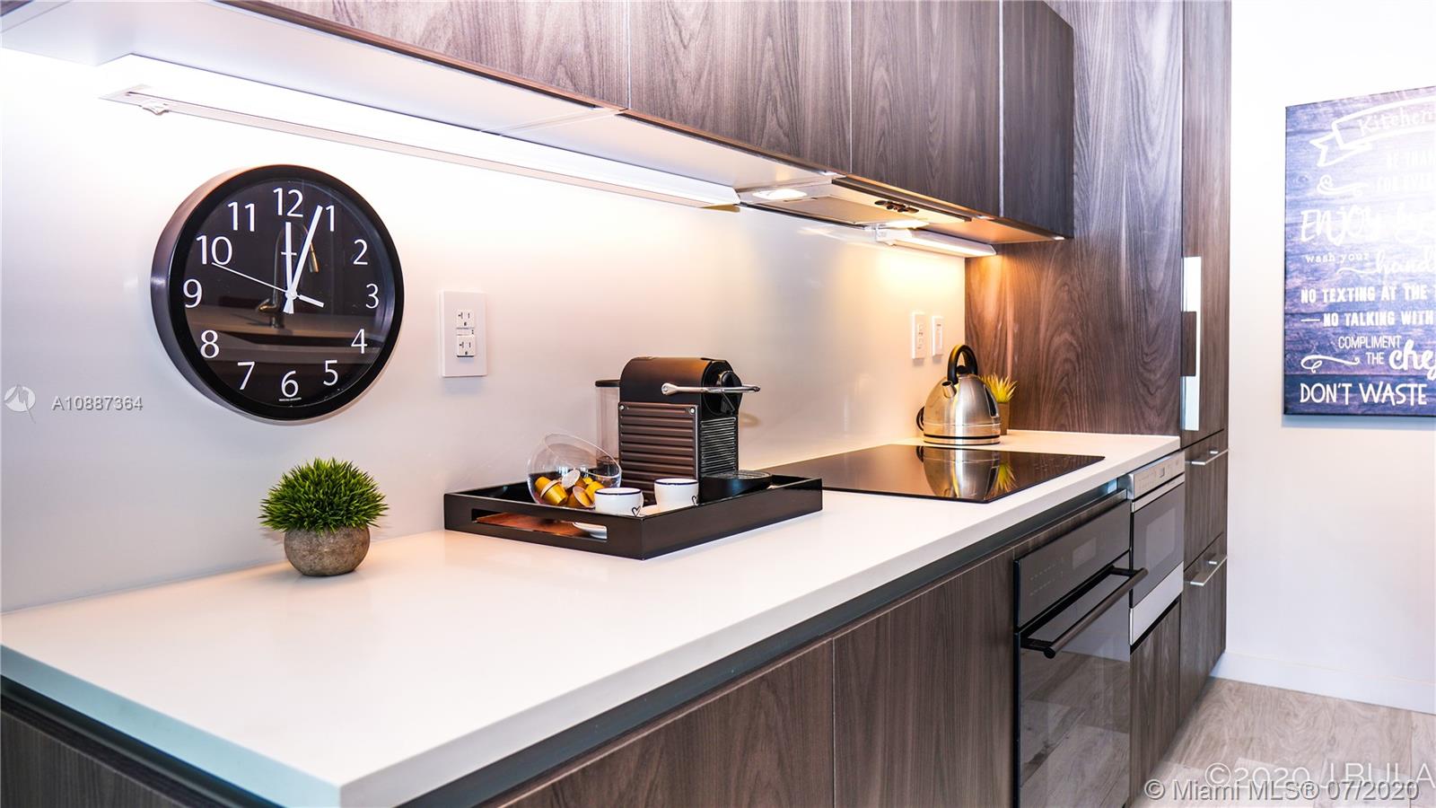 GRAN PARAISO CONDO - Residential