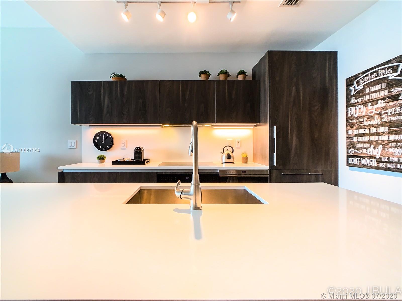 GRAN PARAISO CONDO - Residential