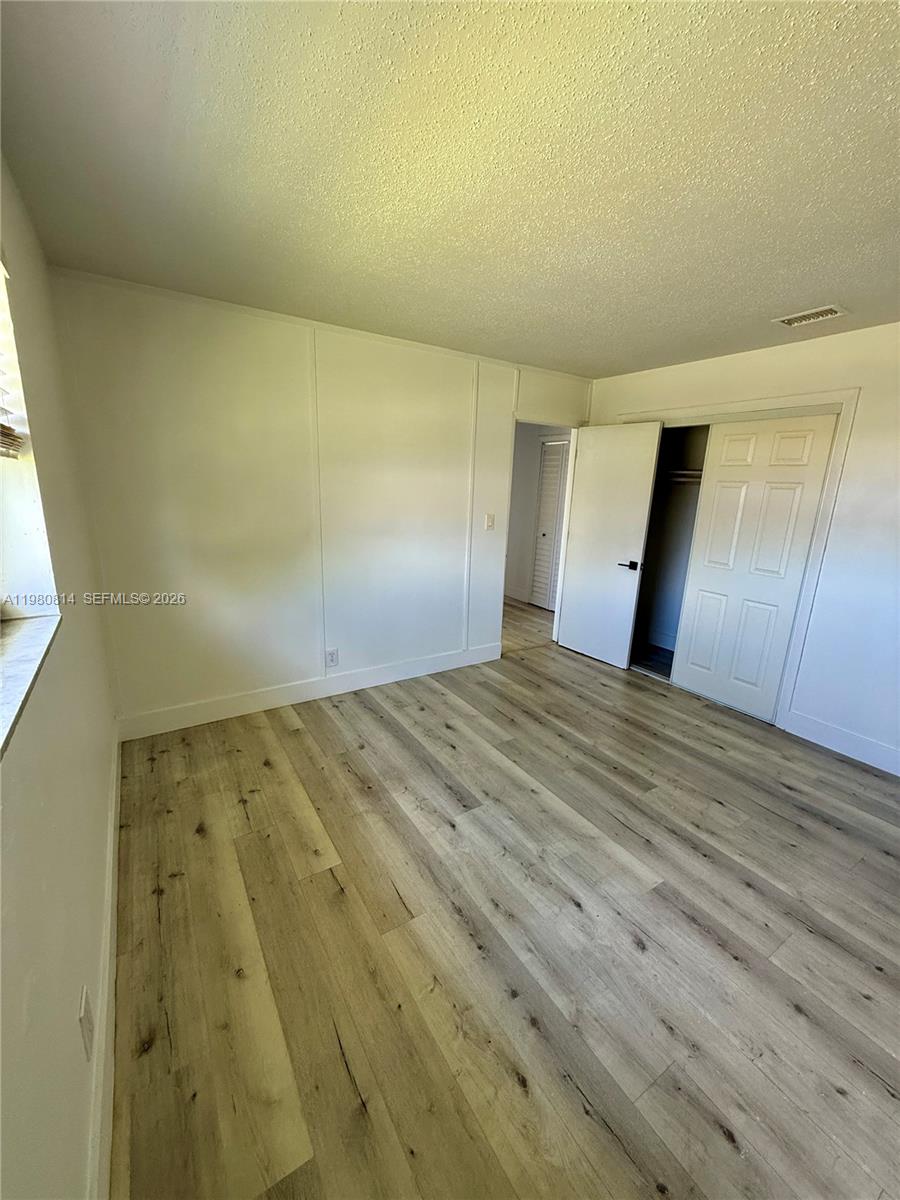 HALFWAY-TREE CONDO - Residential Lease
