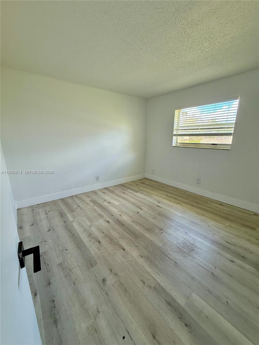 HALFWAY-TREE CONDO - Residential Lease